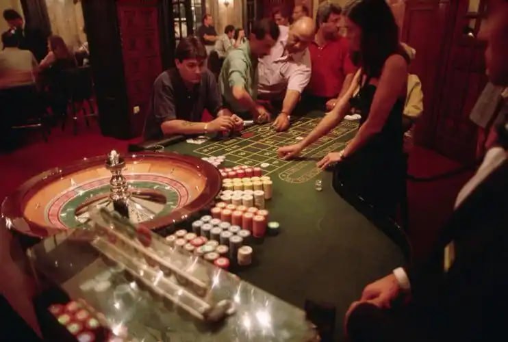 Sports and casino-style entertainment screen for Bangladesh adults